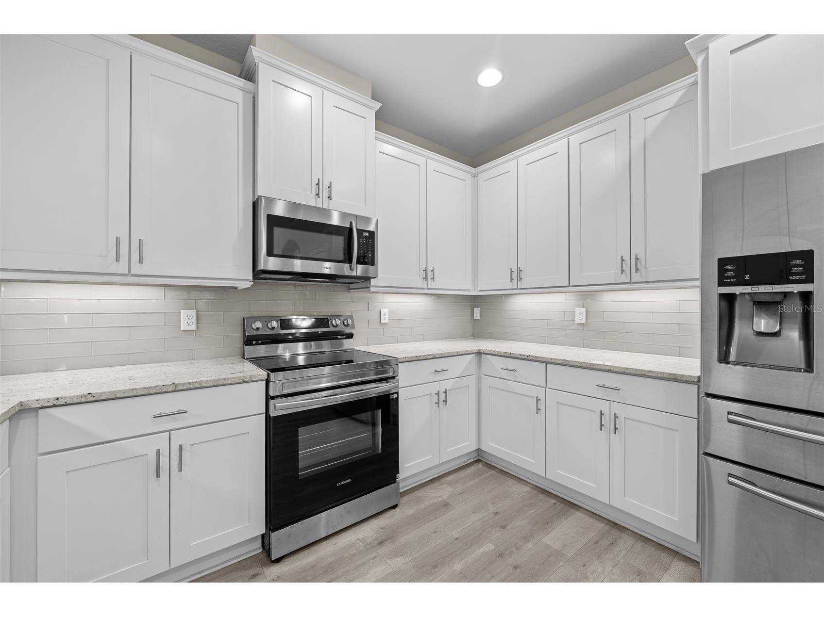 718 Chipper Drive Sun City Center FL 33573 TB8495290 image12
