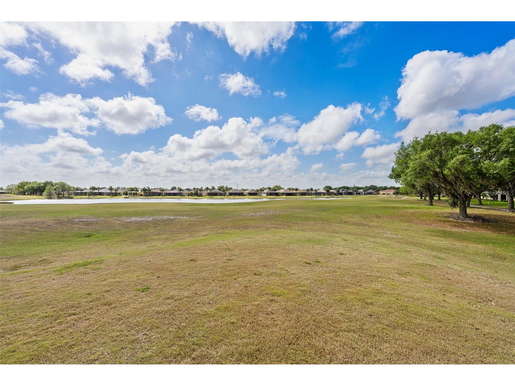 718 Chipper Drive Sun City Center FL 33573 TB8495290 image34