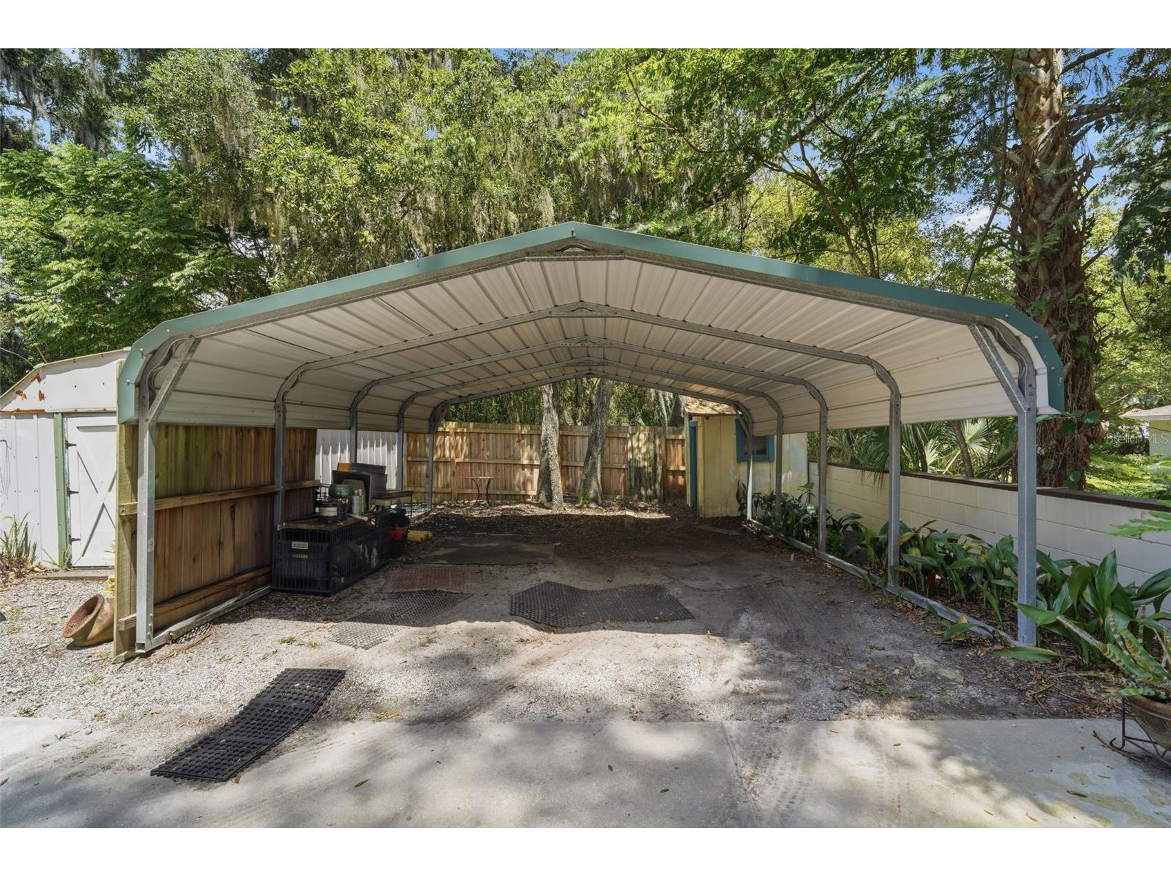 718 E New York Avenue Deland FL 32724 V4949160 image30