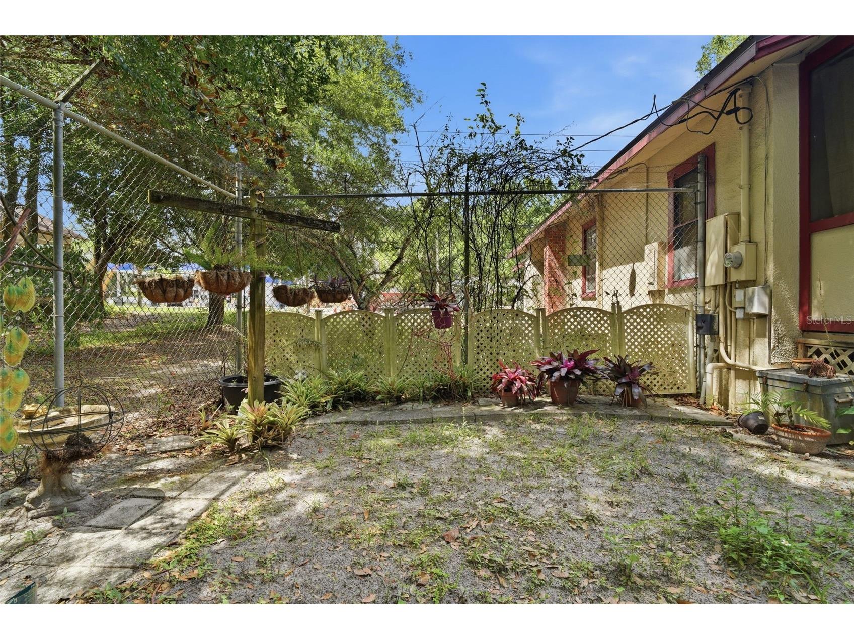 718 E New York Avenue Deland FL 32724 V4949160 image32
