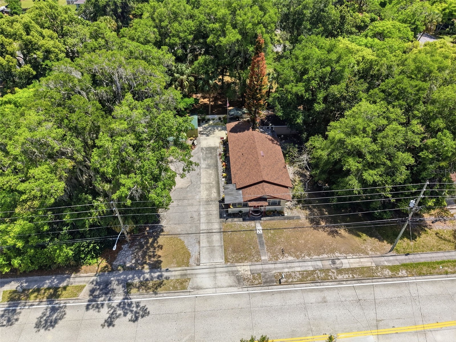 718 E New York Avenue Deland FL 32724 V4949160 image36