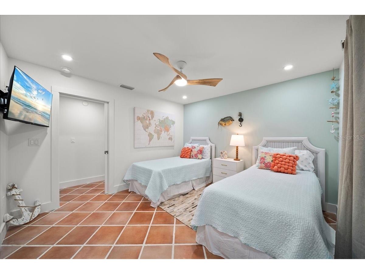 718 Golden Beach Boulevard #1 Venice FL 34285 A4665814 image68