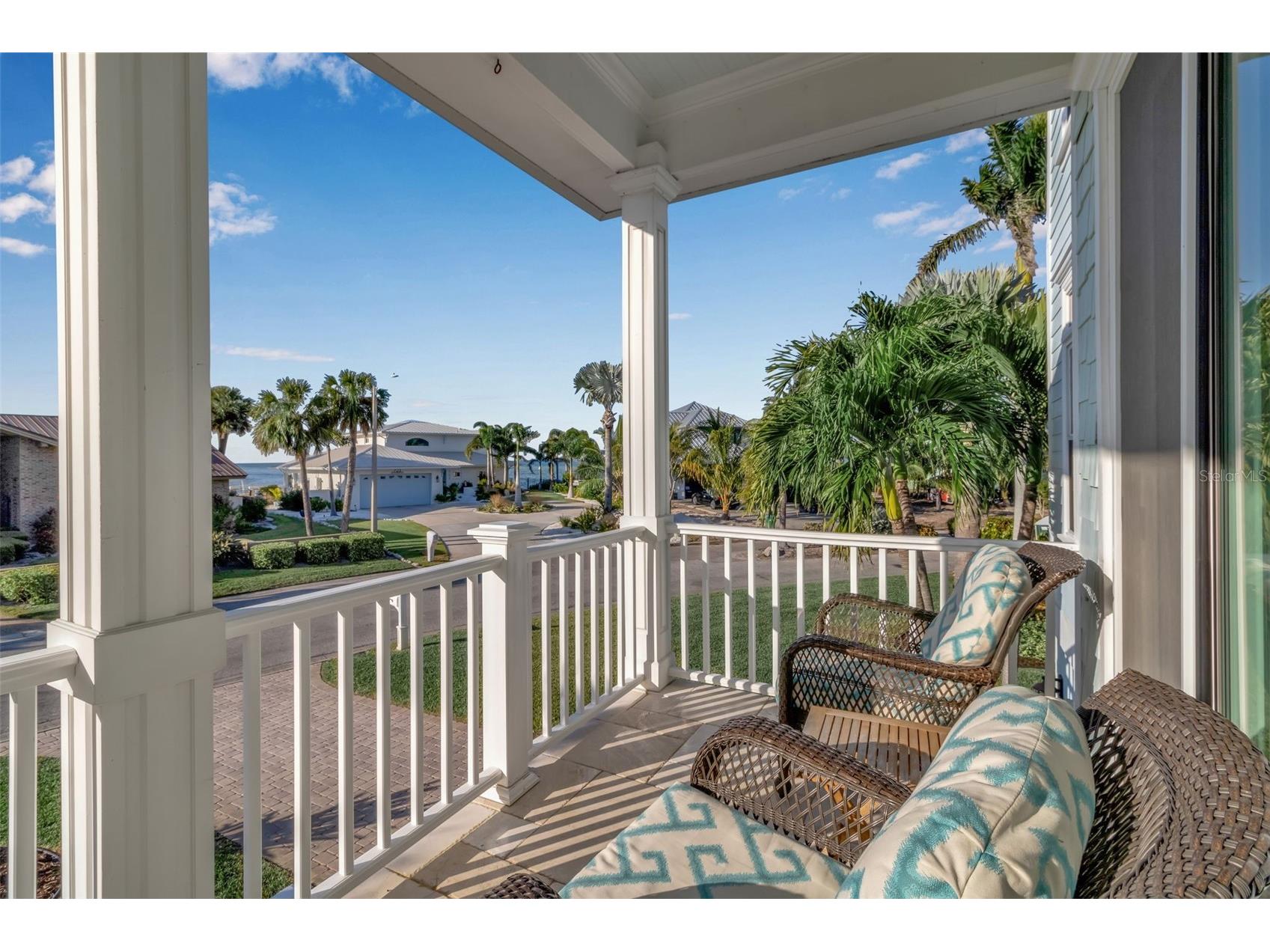 718 Key Royale Drive Holmes Beach FL 34217 A4672783 image10