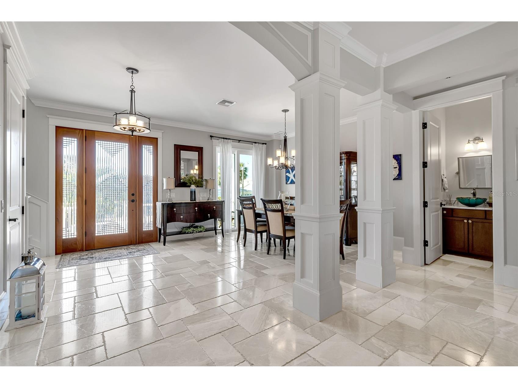 718 Key Royale Drive Holmes Beach FL 34217 A4672783 image11