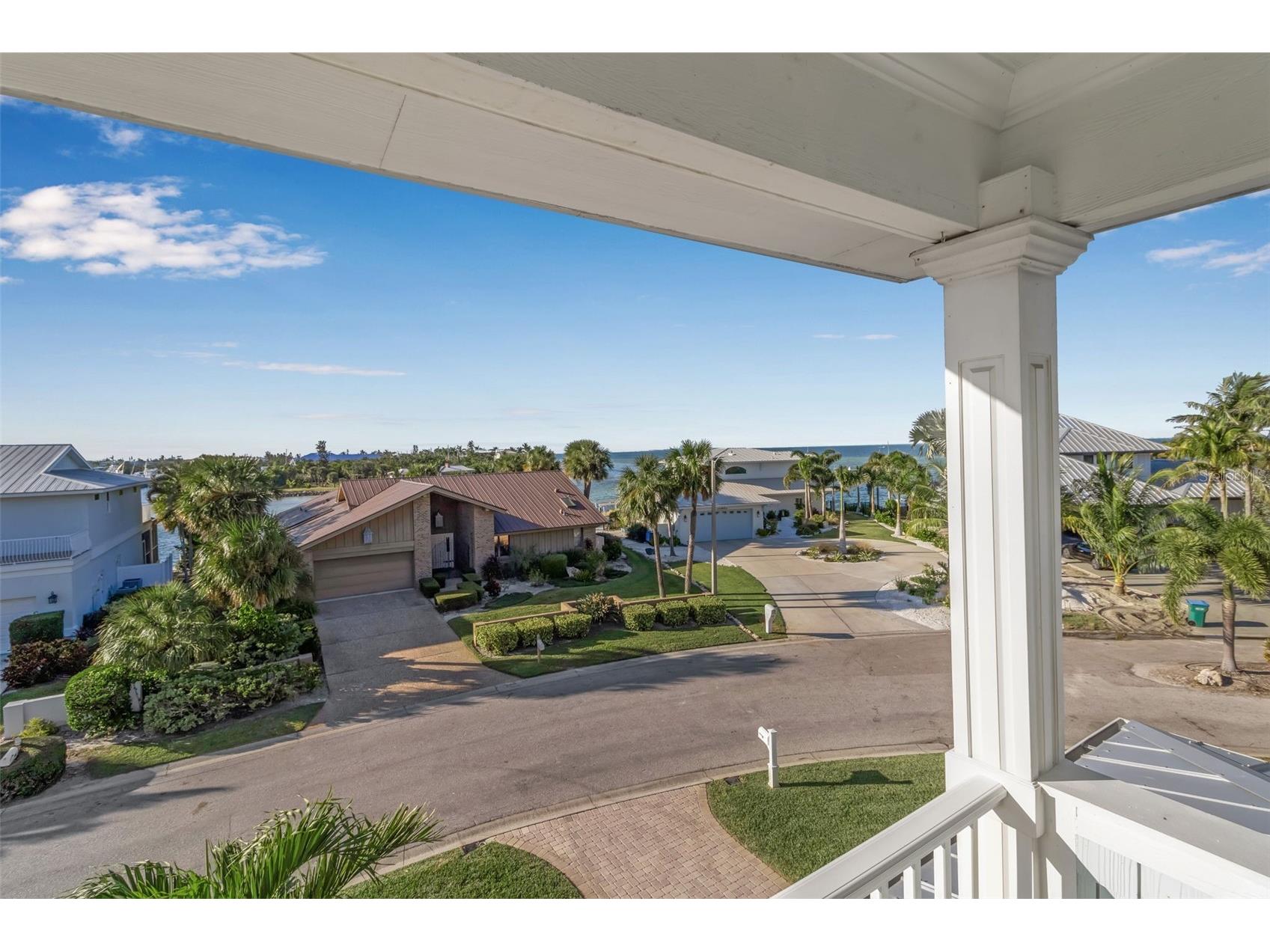 718 Key Royale Drive Holmes Beach FL 34217 A4672783 image38