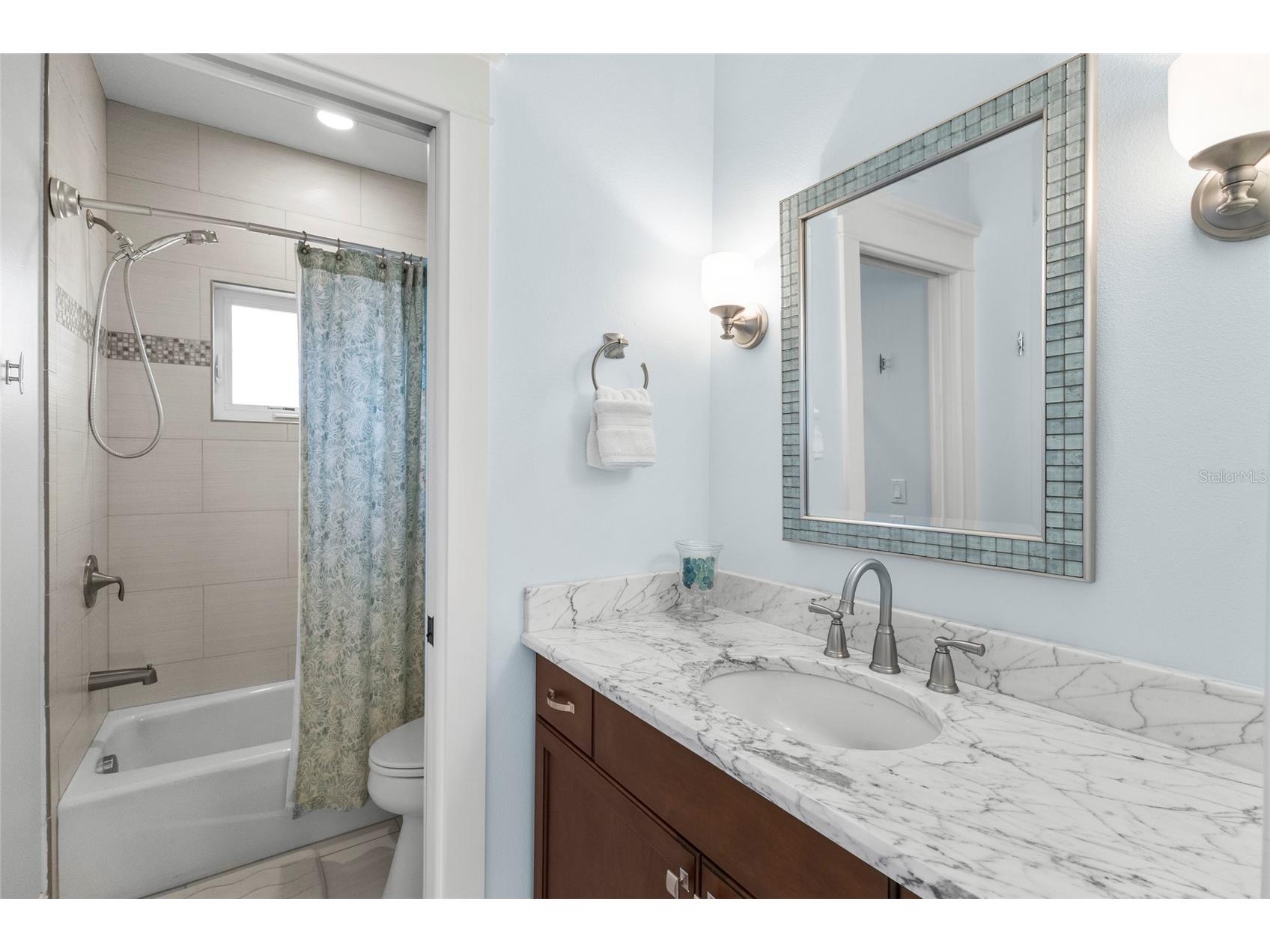 718 Key Royale Drive Holmes Beach FL 34217 A4672783 image49