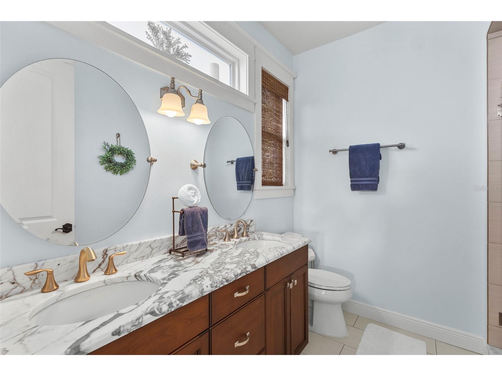 718 Key Royale Drive Holmes Beach FL 34217 A4672783 image53