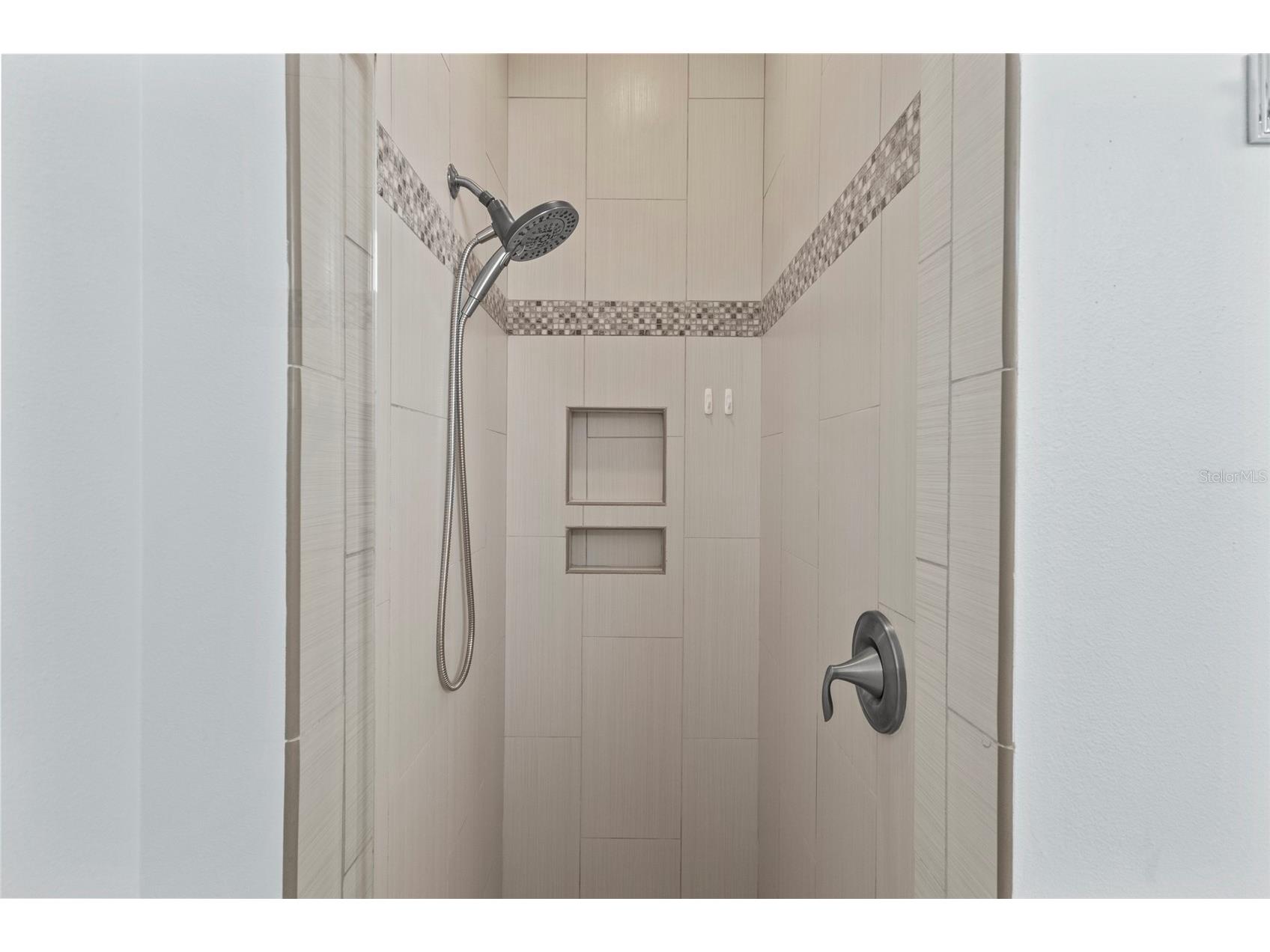 718 Key Royale Drive Holmes Beach FL 34217 A4672783 image54