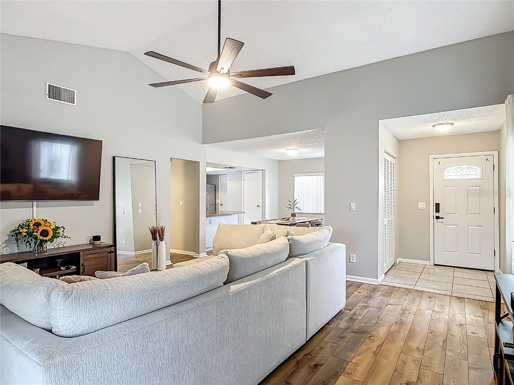 718 Lakeside Drive Winter Springs FL 32708 O6329734 image8