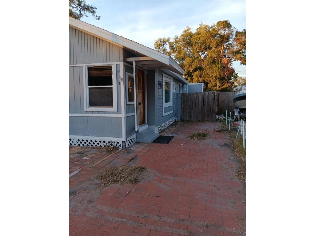 718 New York Street Clearwater FL 33756 O6271468 image2