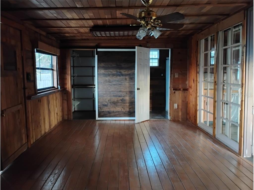 718 New York Street Clearwater FL 33756 O6271468 image23