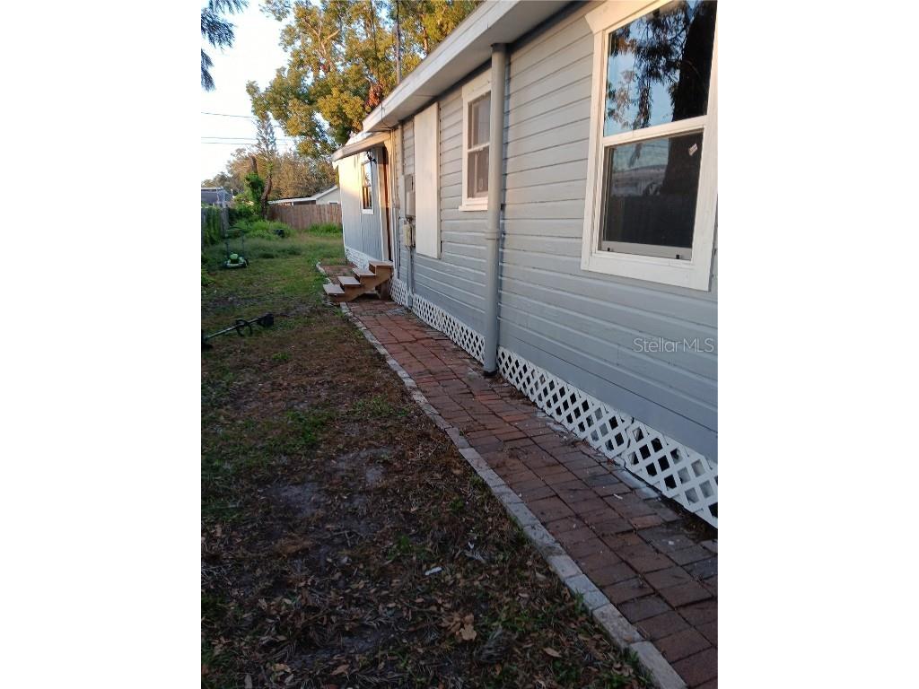 718 New York Street Clearwater FL 33756 O6271468 image34