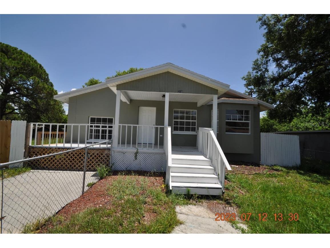 718 Oak Street SW Ruskin FL 33570 T3460332 image1