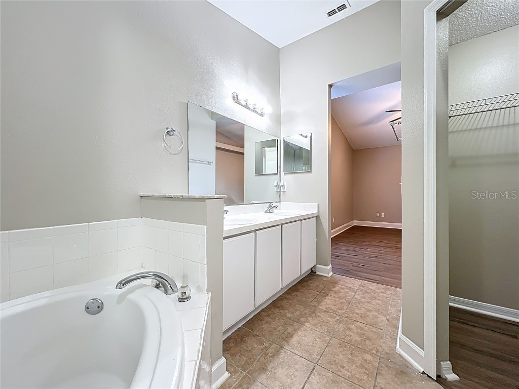 718 Palmera Street Orlando FL 32811 C7513099 image27