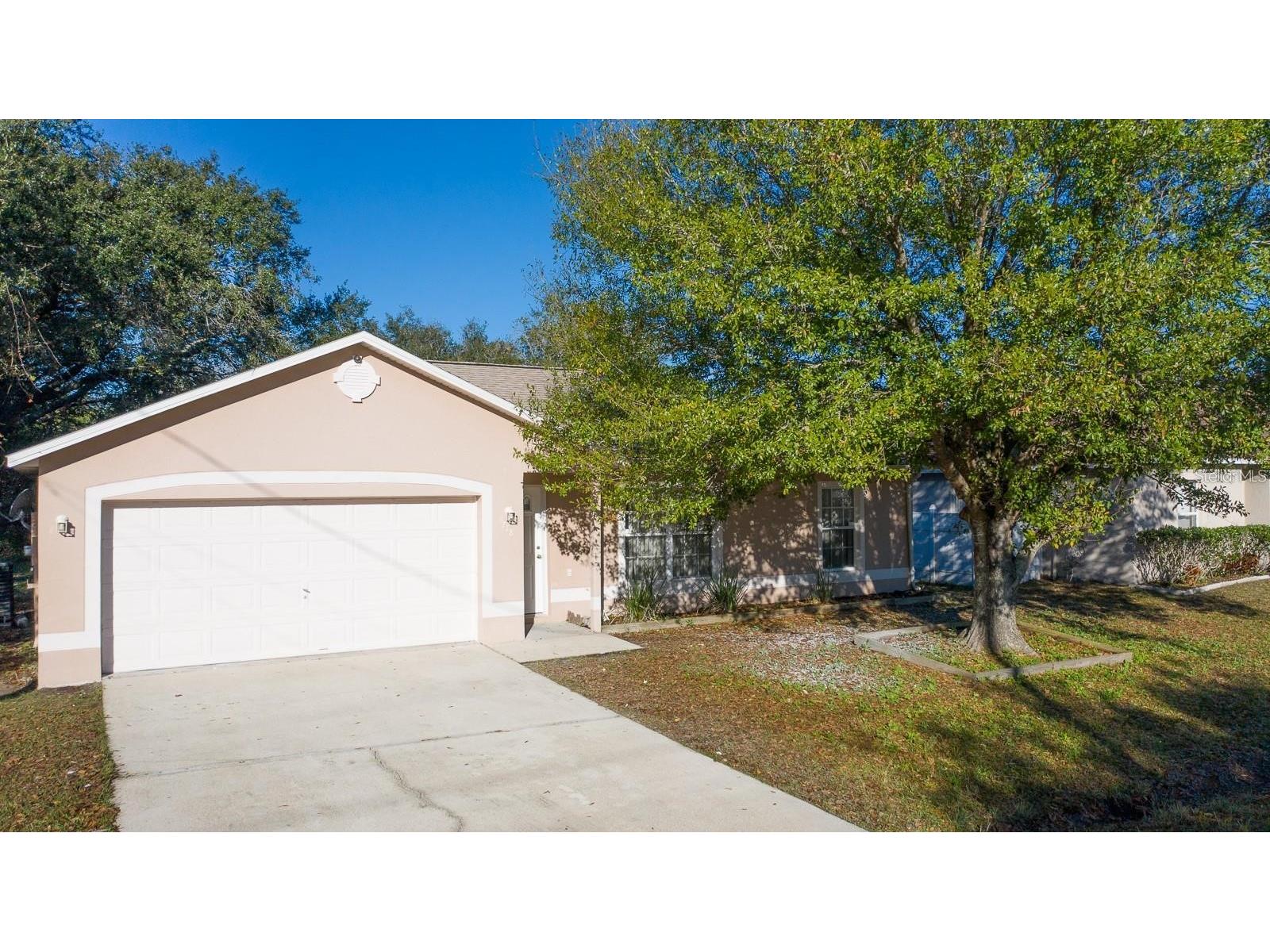 718 Pincon Lane Kissimmee FL 34759 S5149493 image1