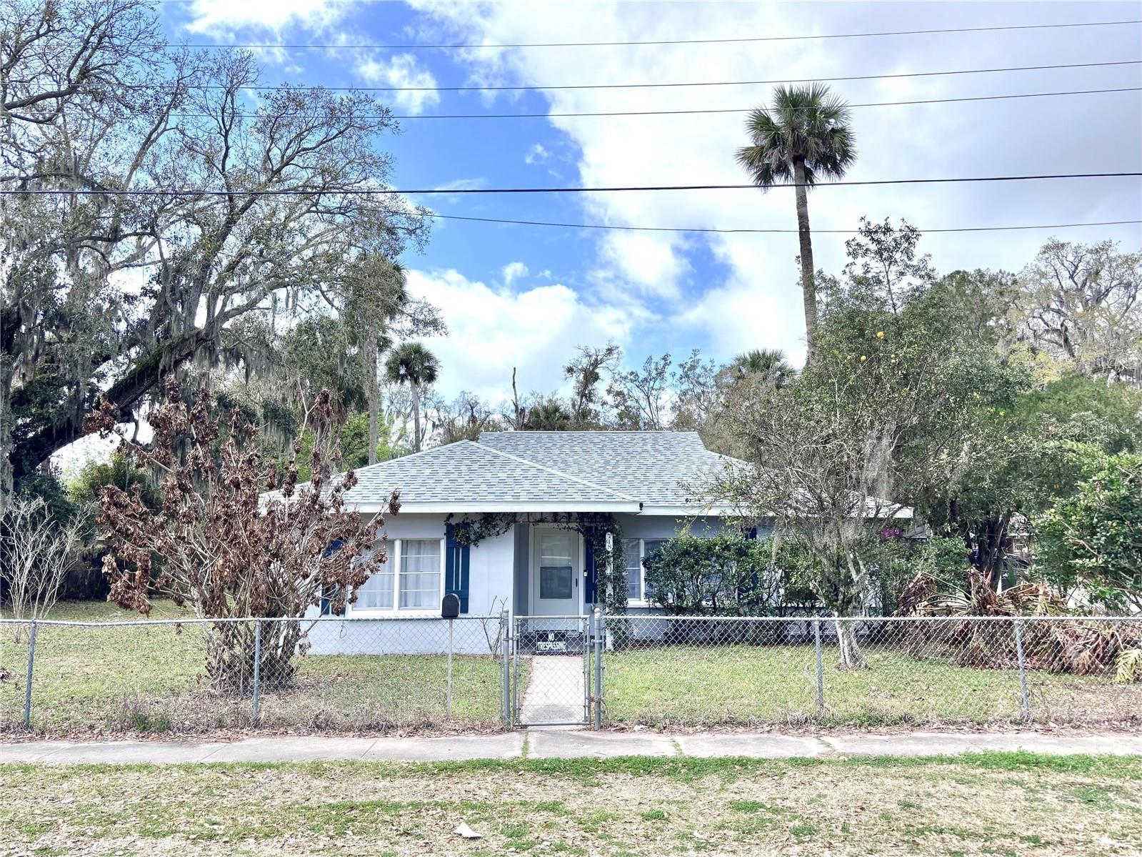 718 Revere Street Daytona Beach FL 32114 V4947665 image1