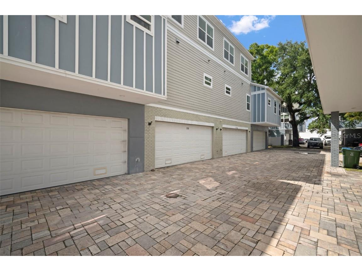 718 S 22nd Street Tampa FL 33605 TB8424424 image14