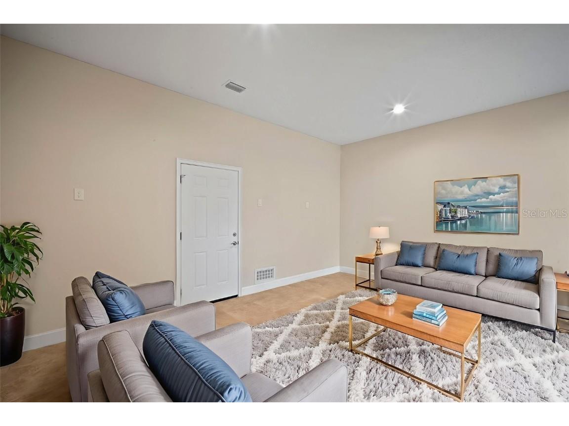 718 S 22nd Street Tampa FL 33605 TB8424424 image3