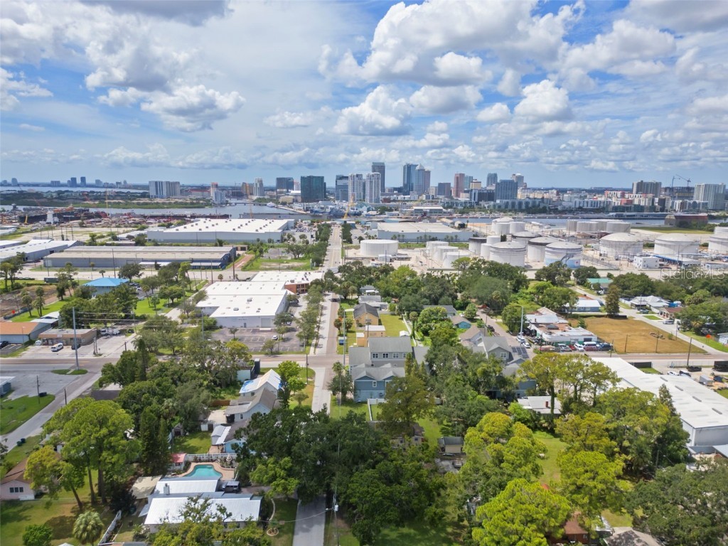 718 S 22nd Street Tampa FL 33605 TB8424424 image37