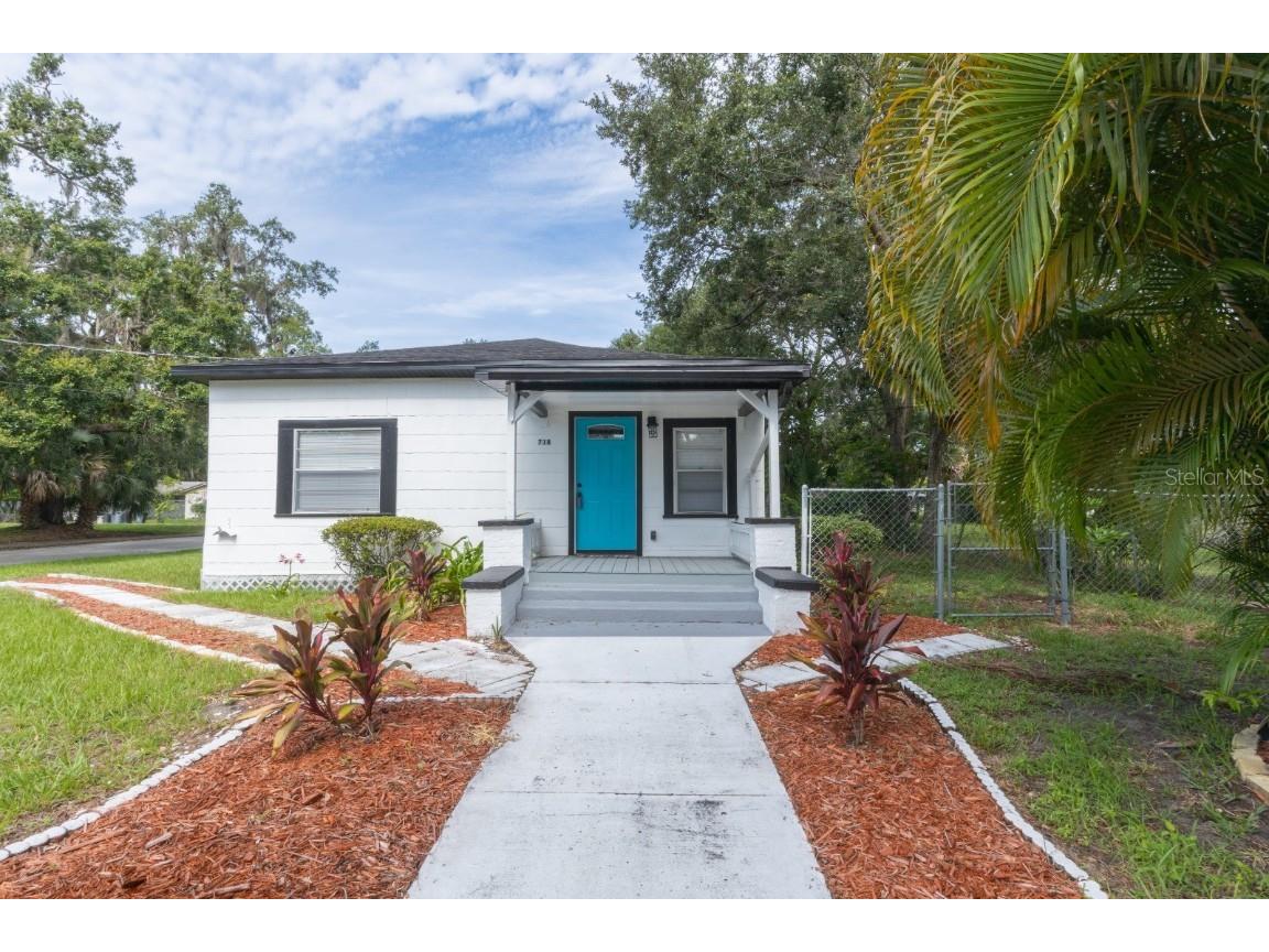 718 S Locust Avenue Sanford FL 32771 O6121220 image1