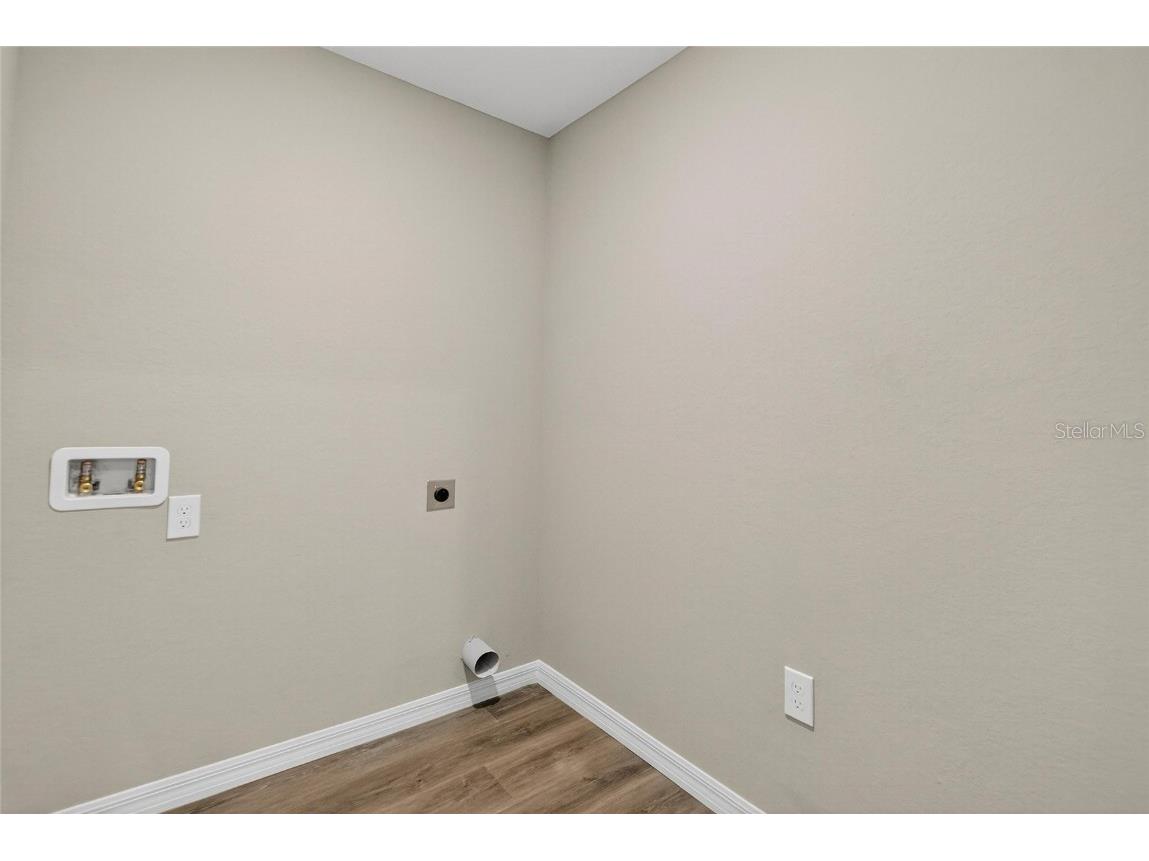 718 Seminole Avenue S Fort Meade FL 33841 L4956702 image17