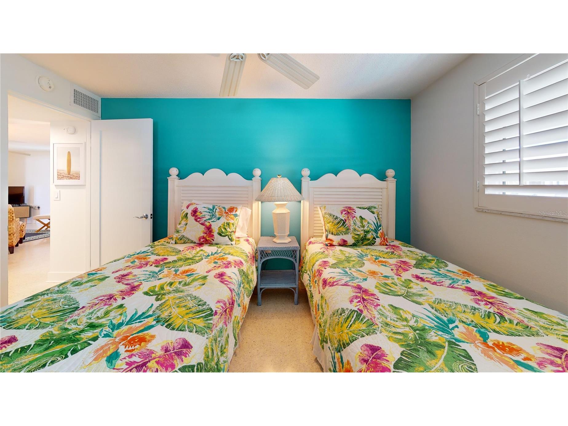 718 Spanish Drive N Longboat Key FL 34228 A4687749 image15