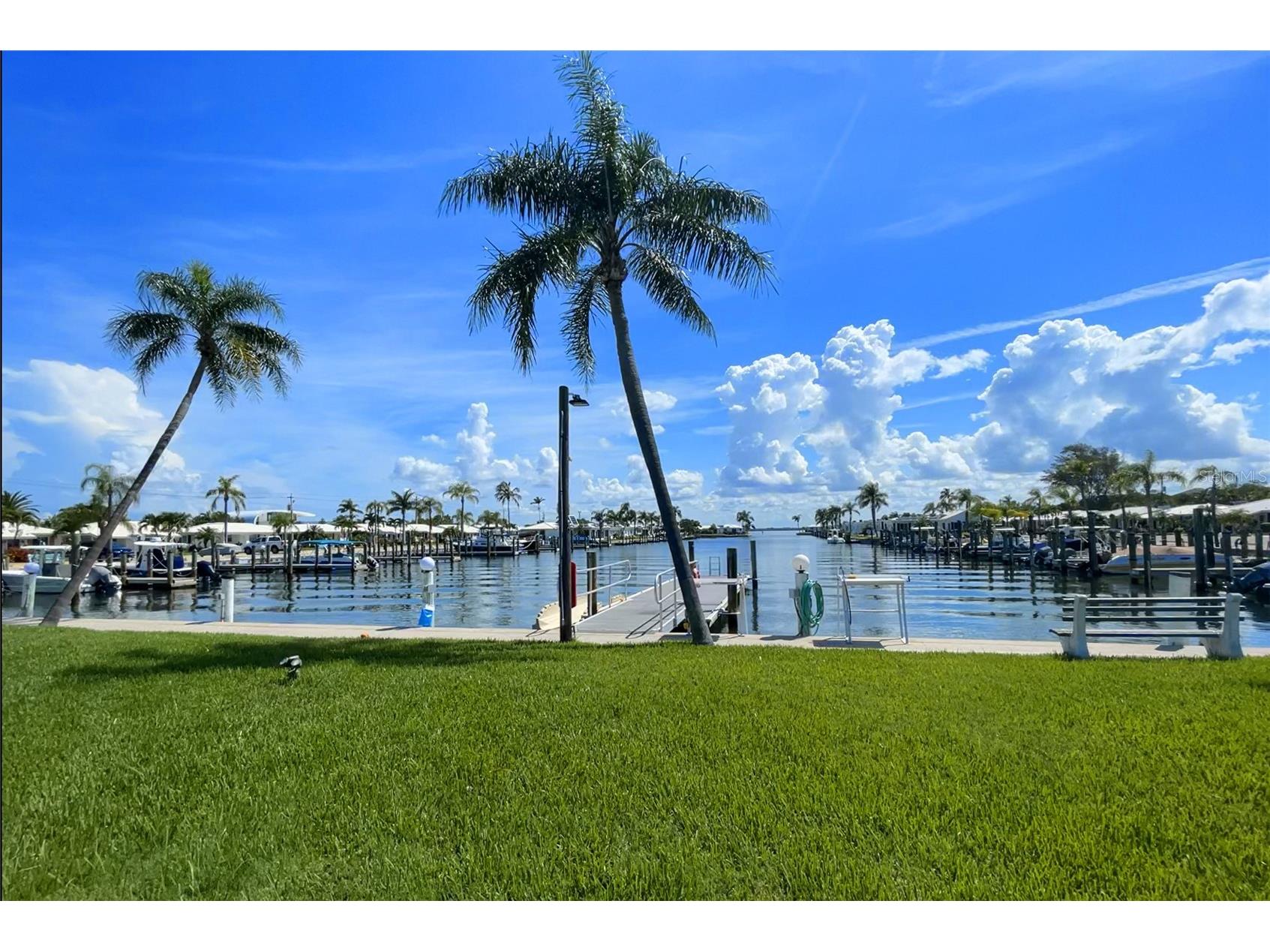 718 Spanish Drive N Longboat Key FL 34228 A4687749 image3