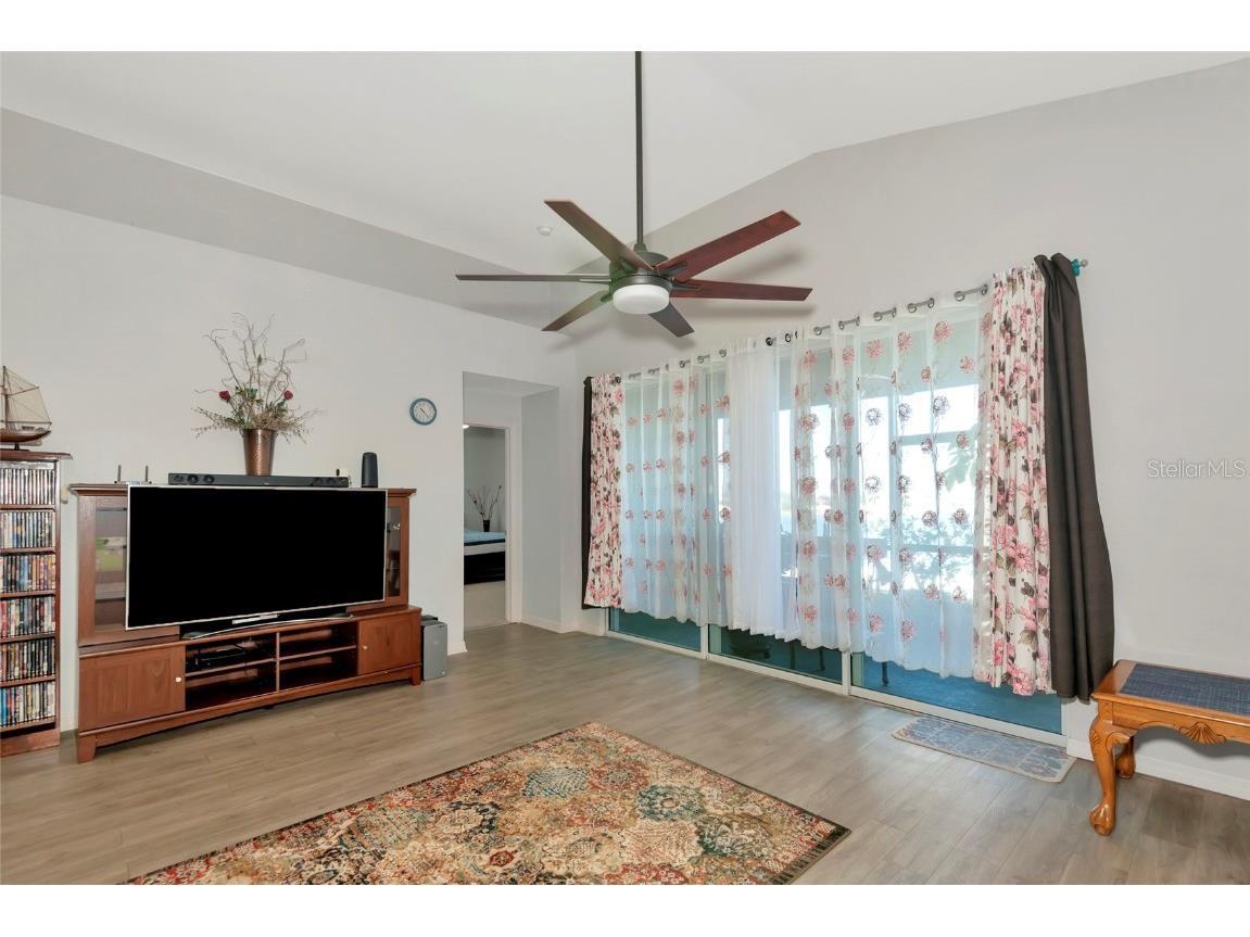 718 Tanana Fall Drive Ruskin FL 33570 A4644527 image15