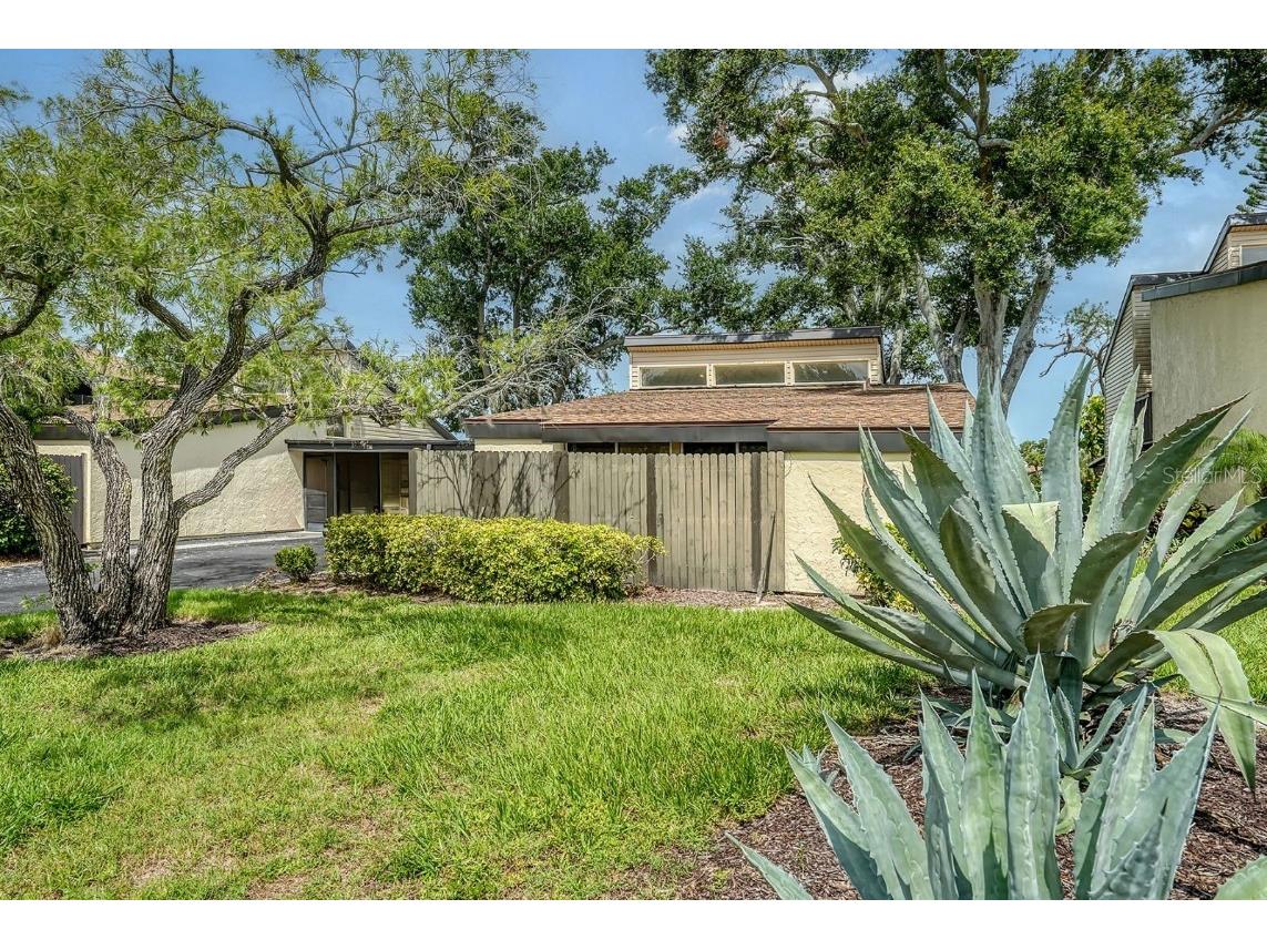 718 White Pine Tree Road #80 Venice FL 34285 A4656996 image1