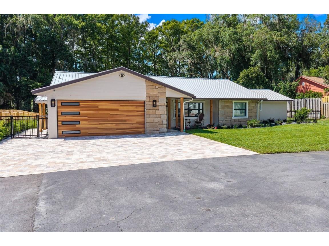 7180 E Gospel Island Road Inverness FL 34450 - LAKE HENDERSON OM704317 image1