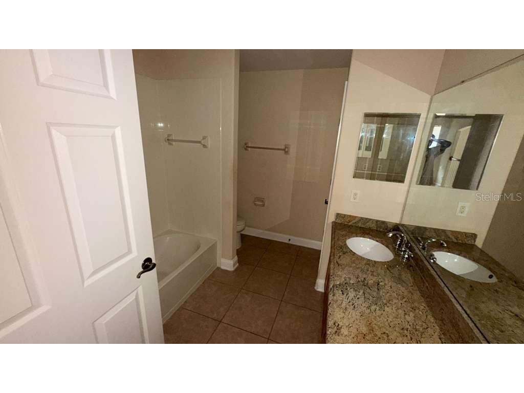 7181 Regina Way Orlando FL 32819 O6389884 image18
