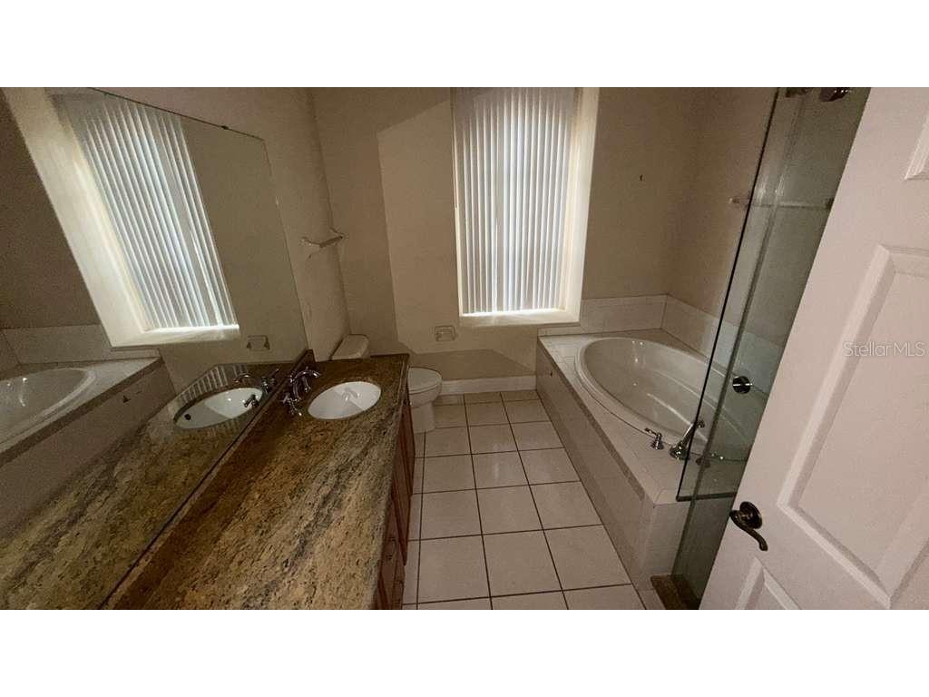 7181 Regina Way Orlando FL 32819 O6389884 image36