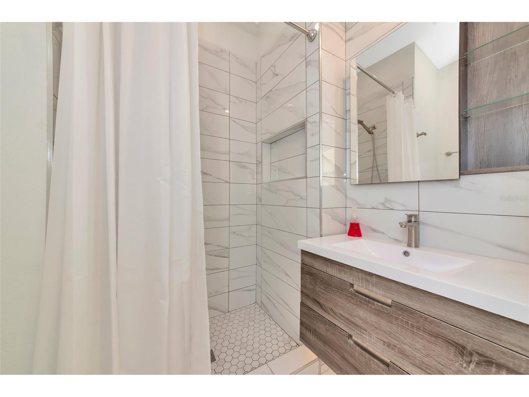 7183 Sandhills Place Lakewood Ranch FL 34202 A4671914 image33