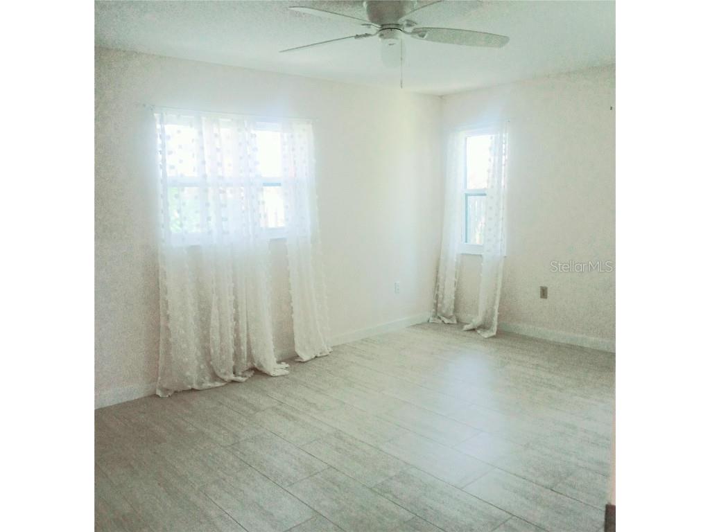 7183 Wood Creek Drive #9 Sarasota FL 34231 A4643919 image13