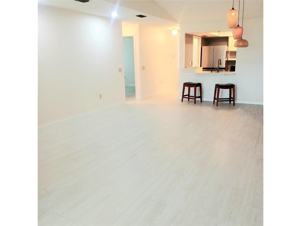 7183 Wood Creek Drive #9 Sarasota FL 34231 A4643919 image9