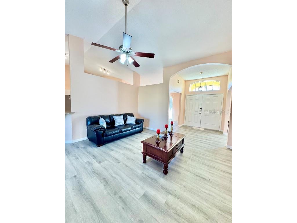 7185 Summit Drive Winter Haven FL 33884 L4951645 image3