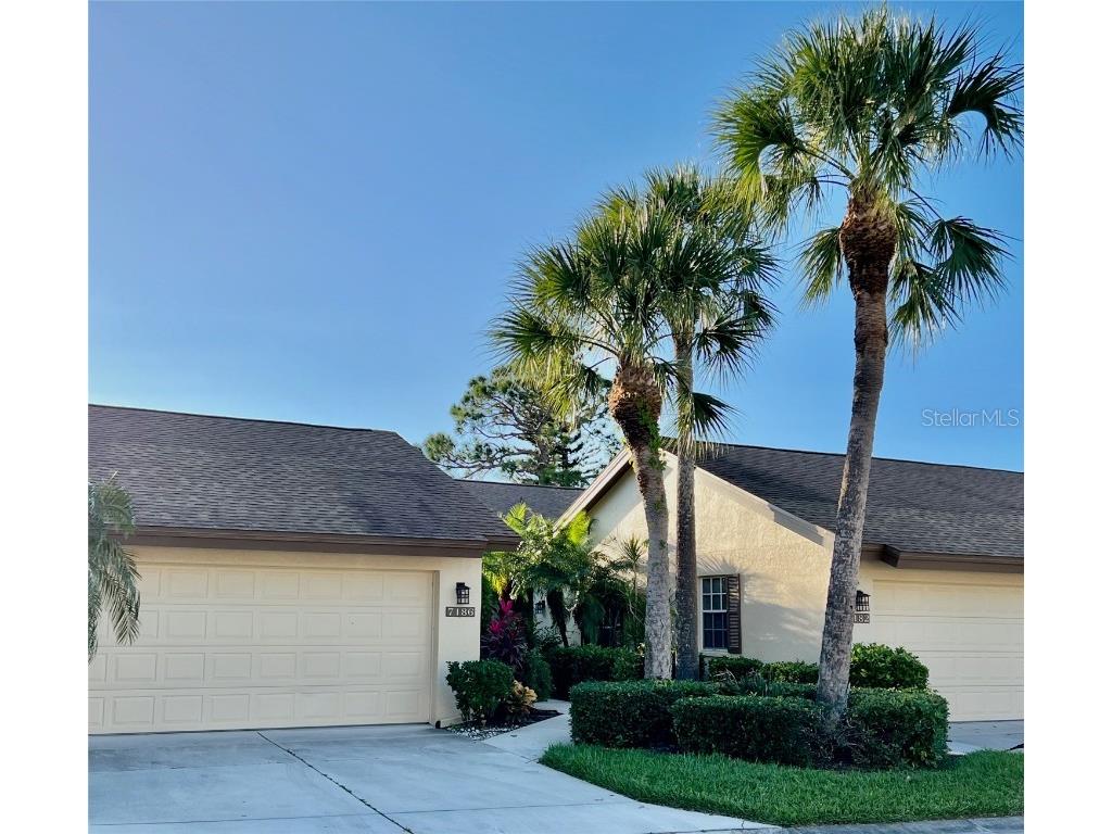 7186 Lakeside Drive Sarasota FL 34243 A4551425 image1