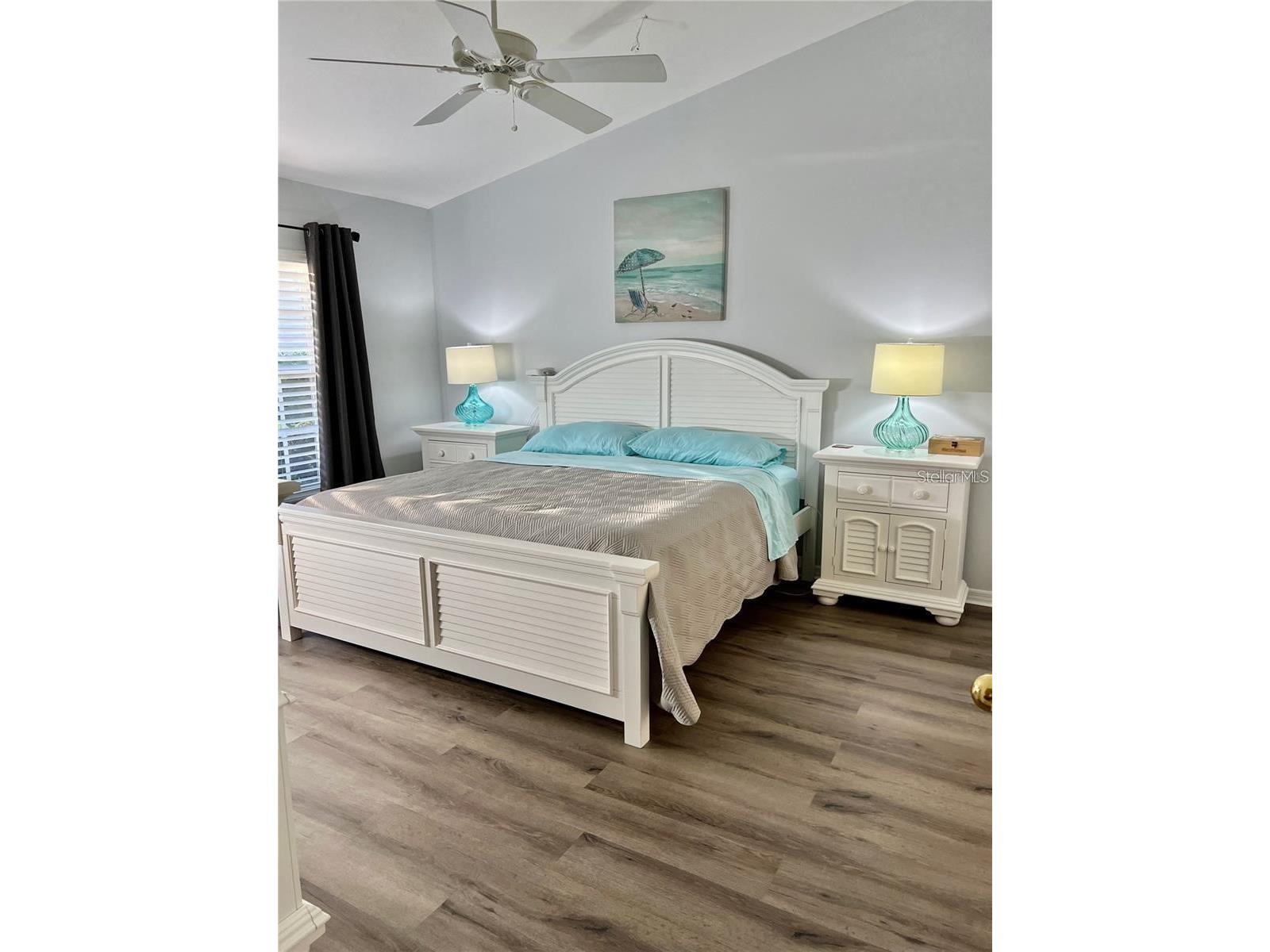 7186 Lakeside Drive Sarasota FL 34243 A4695284 image10