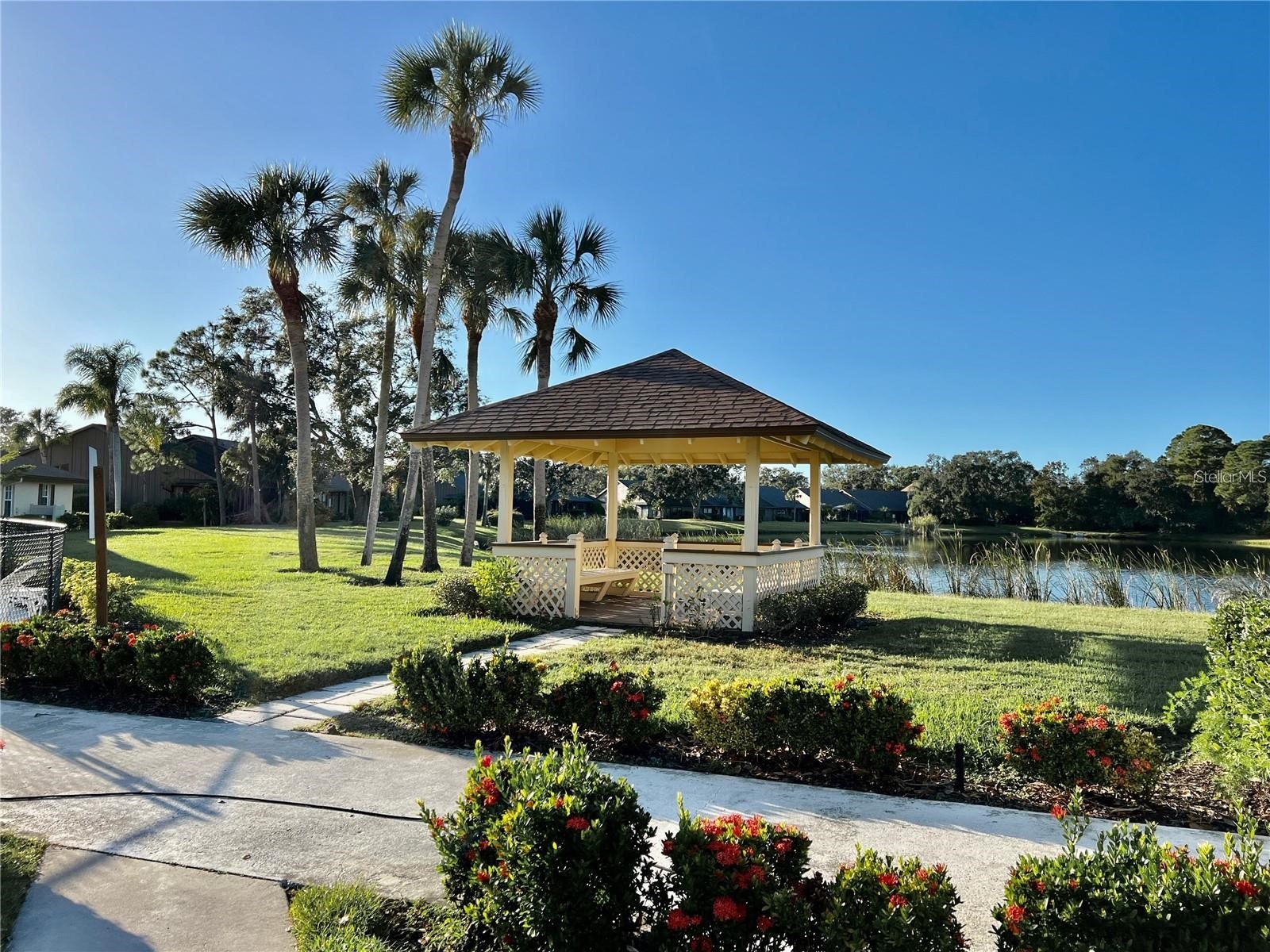 7186 Lakeside Drive Sarasota FL 34243 A4695284 image18