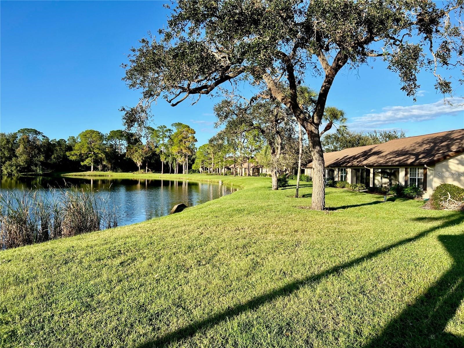 7186 Lakeside Drive Sarasota FL 34243 A4695284 image21