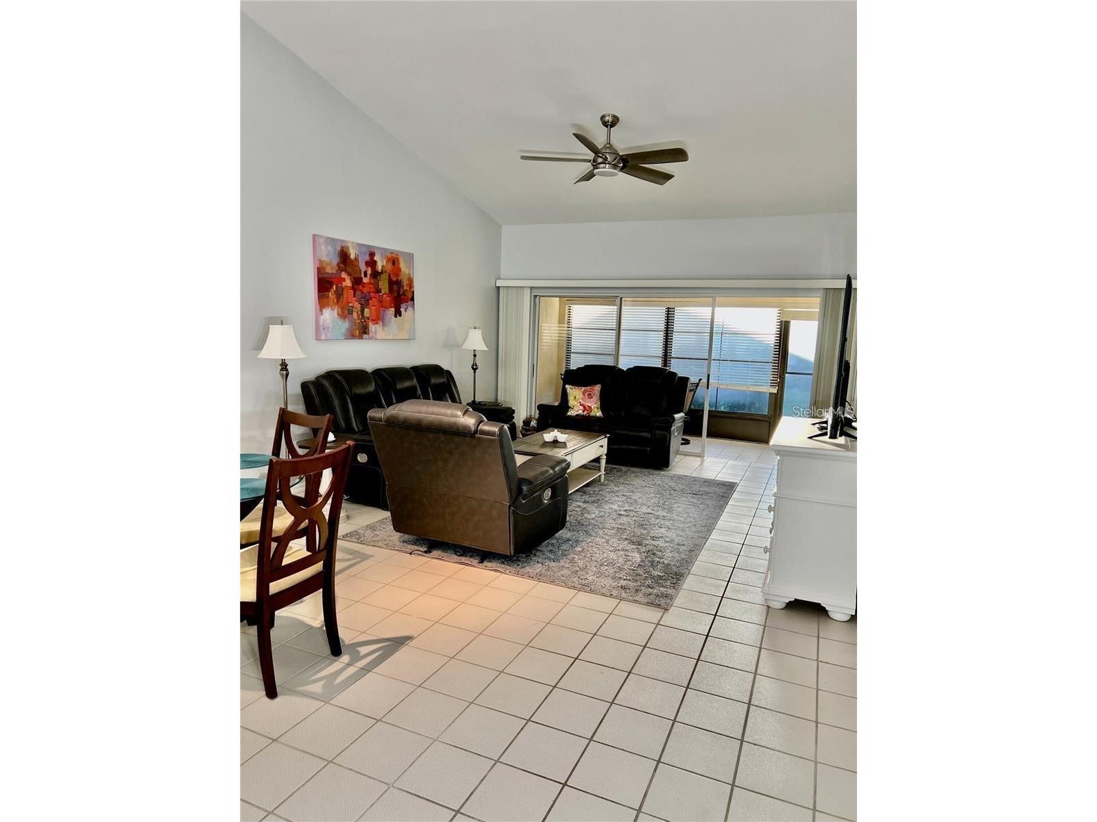 7186 Lakeside Drive Sarasota FL 34243 A4695284 image8