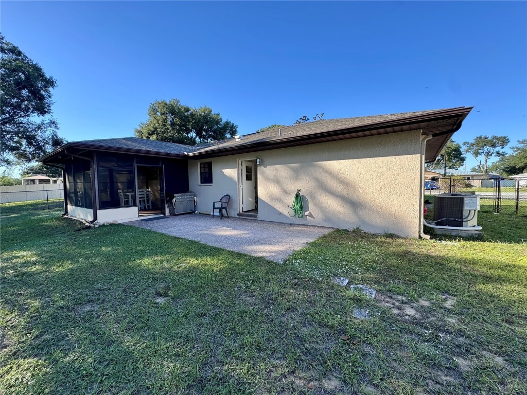 7186 Lexington Circle Brooksville FL 34602 TB8443940 image24