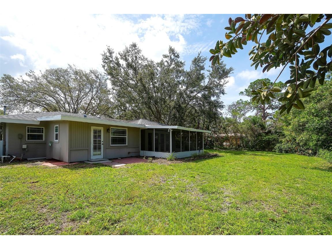 719 32nd Avenue W Palmetto FL 34221 A4654347 image25