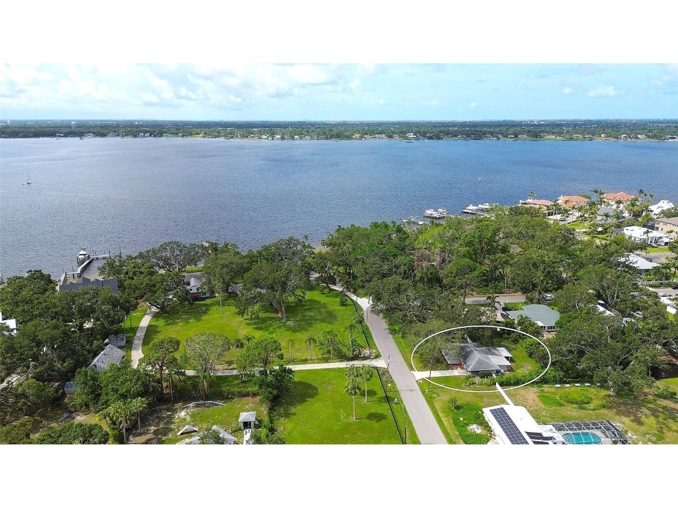 719 32nd Avenue W Palmetto FL 34221 A4654347 image27