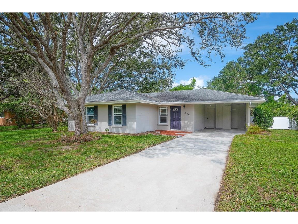 719 32nd Avenue W Palmetto FL 34221 A4654347 image28