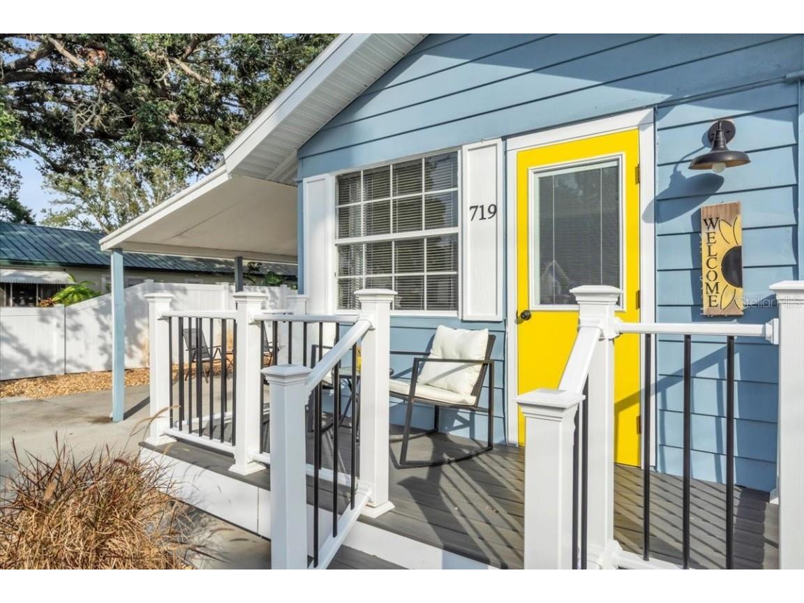 719 35th Street W Bradenton FL 34205 A4671722 image1