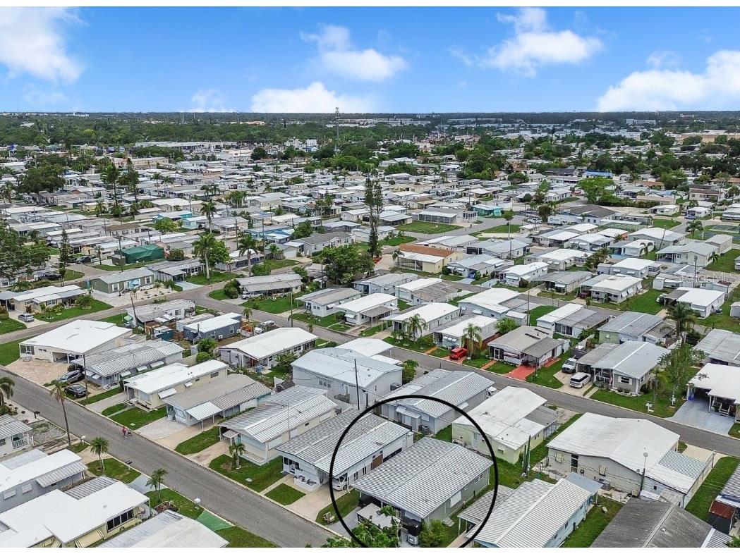 719 50th Avenue Terrace W Bradenton FL 34207 A4657649 image1