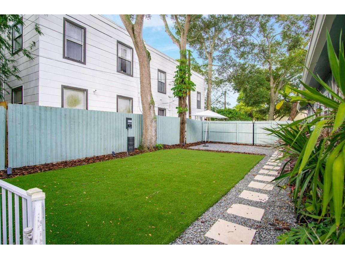 719 8th Street N Saint Petersburg FL 33701 TB8421754 image10