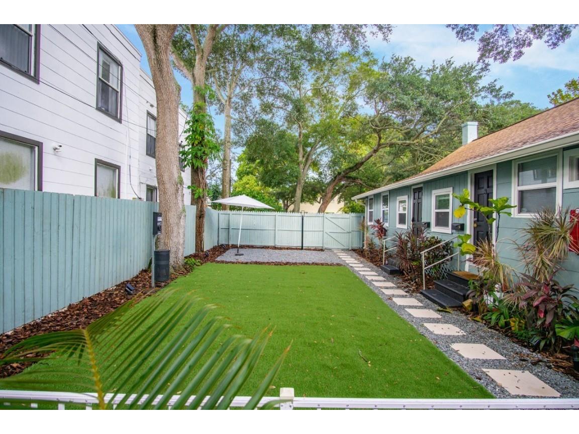 719 8th Street N Saint Petersburg FL 33701 TB8421754 image11