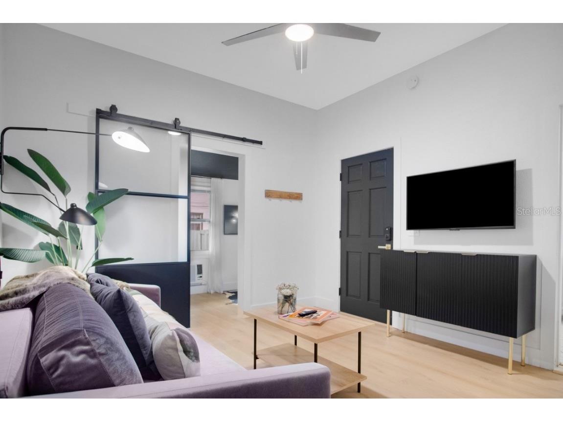 719 8th Street N Saint Petersburg FL 33701 TB8421754 image29